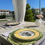 Luxury Seaside Darl