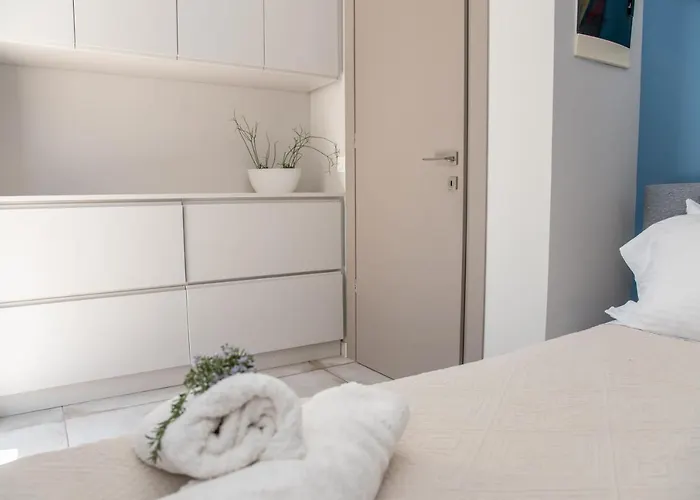 Luxury Seaside Darl Villa *