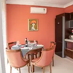 Luxury Seaside Darl
