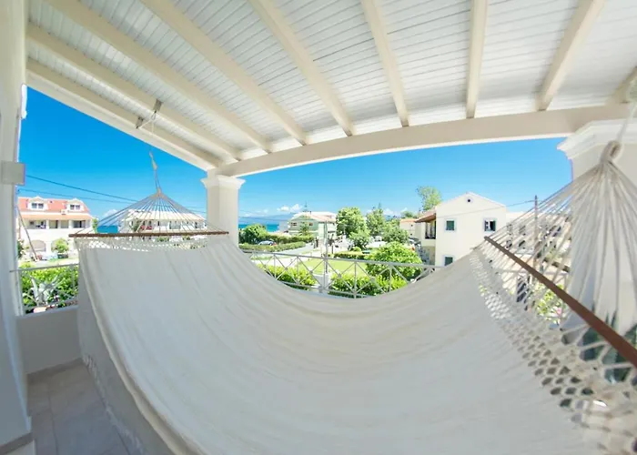 Luxury Seaside Darl